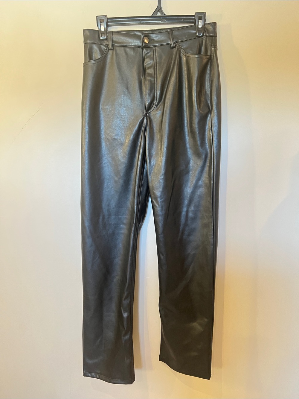 Dynamite Black Faux Leather Straight Leg Pants Size 8 - Picture 3 of 6